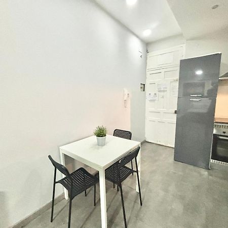 Centro Ferrocarril 2 Metro Delicias Apartment Madrid Ngoại thất bức ảnh