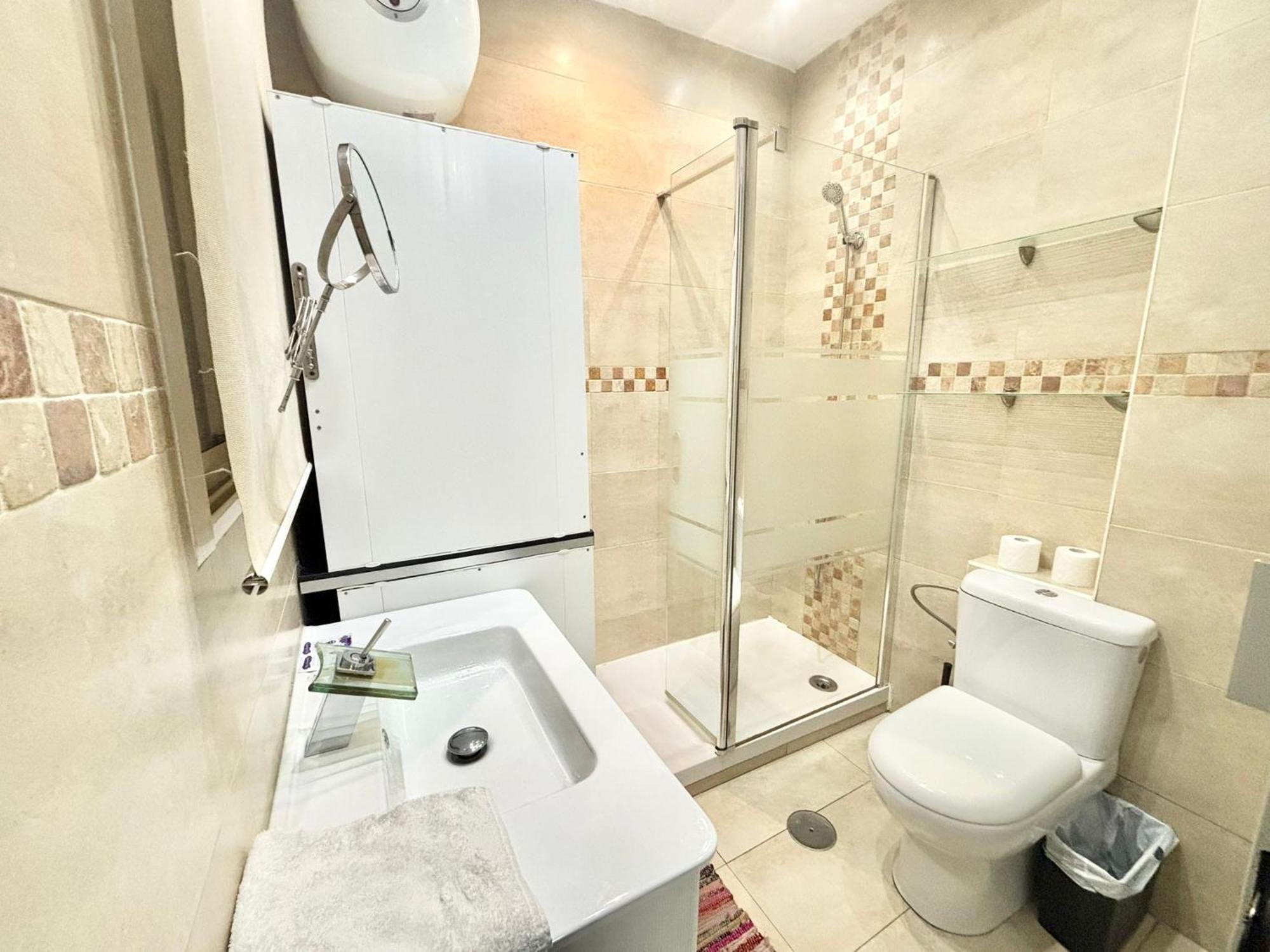 Centro Ferrocarril 2 Metro Delicias Apartment Madrid Ngoại thất bức ảnh
