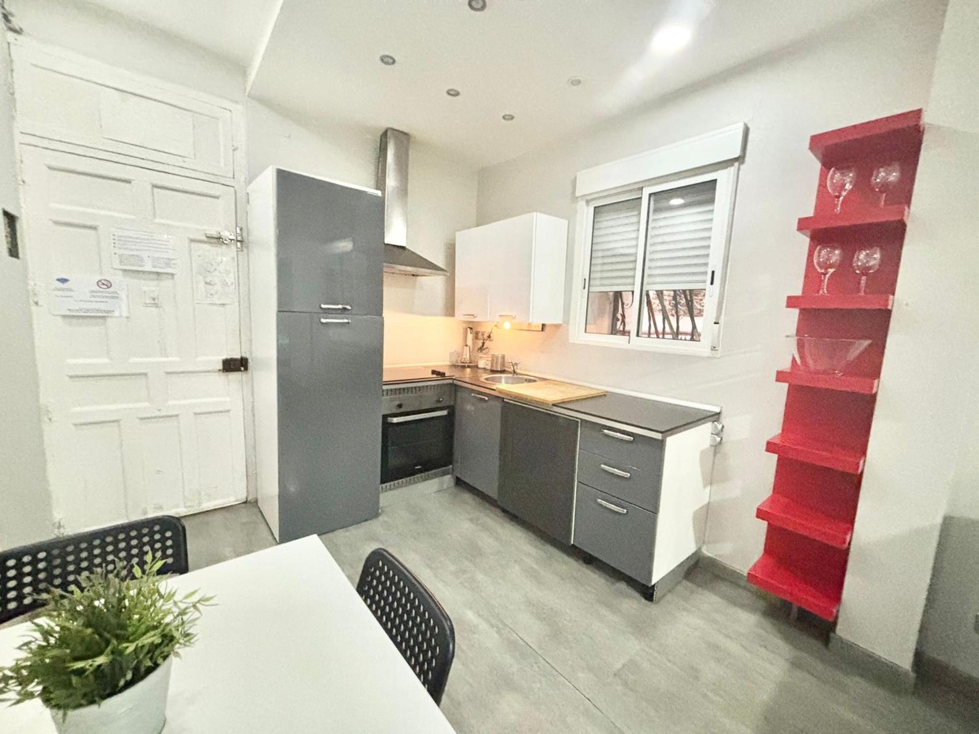 Centro Ferrocarril 2 Metro Delicias Apartment Madrid Ngoại thất bức ảnh